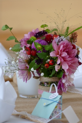 P1070648 - Mariage Caroline bouquet baies